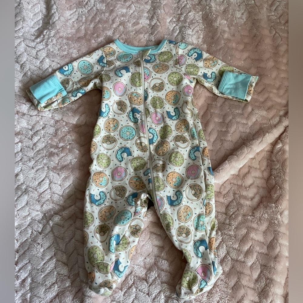 Donut footie pj